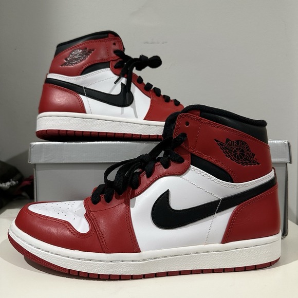 Nike Air Jordan 1 Retro High Chicago 2013 Varsity Red 332550-163‎ Men's Size 7.5 - Picture 1 of 11